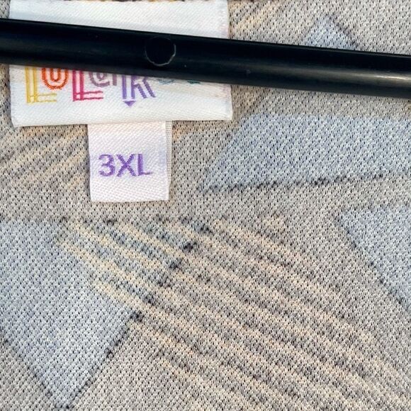 PRINT LULA ROE SHORT SLEEVE PULL OVER DRESS SIZE 3X - Picture 3 of 5